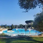 Apartamento Village Cap Estérel Agay St Raphaël Vue Et Piscine