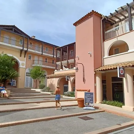 Apartment Village Cap Esterel Agay St Raphael Vue Et Piscine Saint-Raphael (Var)