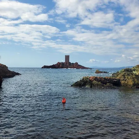Village Cap Esterel Agay St Raphael Vue Et Piscine Apartment