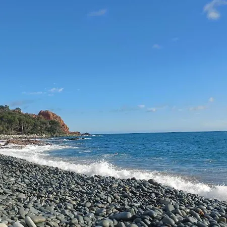 Village Cap Esterel Agay St Raphael Vue Et Piscine Сен-Рафаэль