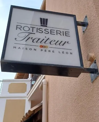 Village Cap Esterel Agay St Raphael Vue Et Piscine Saint-Raphaël