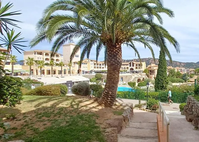 Апартаменты Village Cap Esterel Agay St Raphael Vue Et Piscine *
