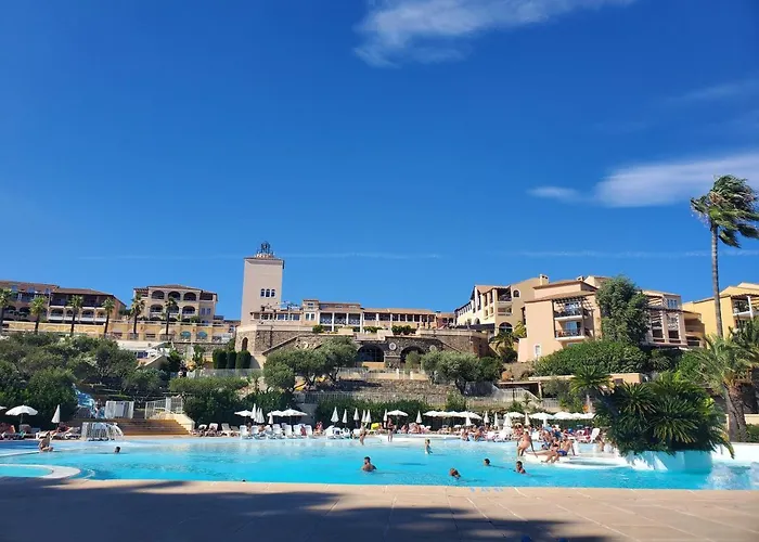 Апартаменты Village Cap Esterel Agay St Raphael Vue Et Piscine